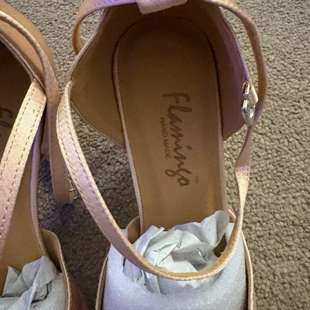 Flamingo Leather Strappy heel size 8.5 - Picture 2 of 4